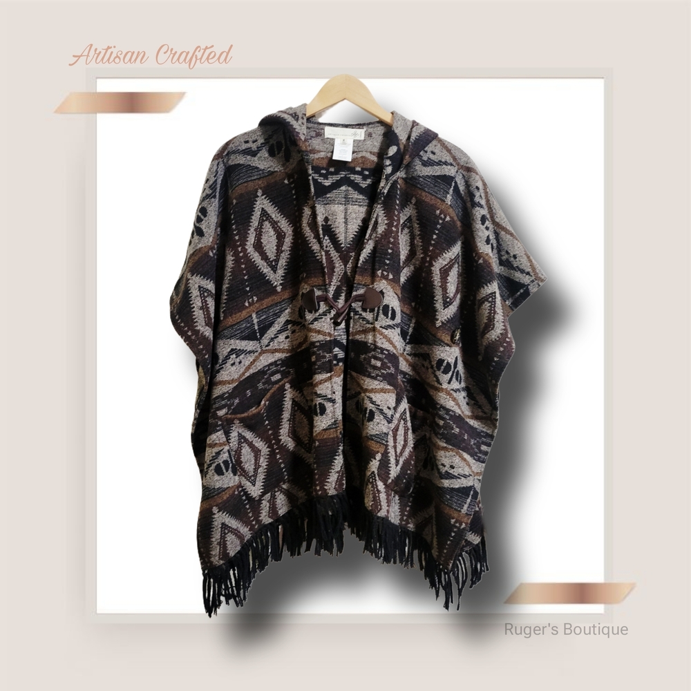 🌿Artisan Crafted Women's Medium Boho Hooded Cape Fringed Cardigan - Picture 3 of 11